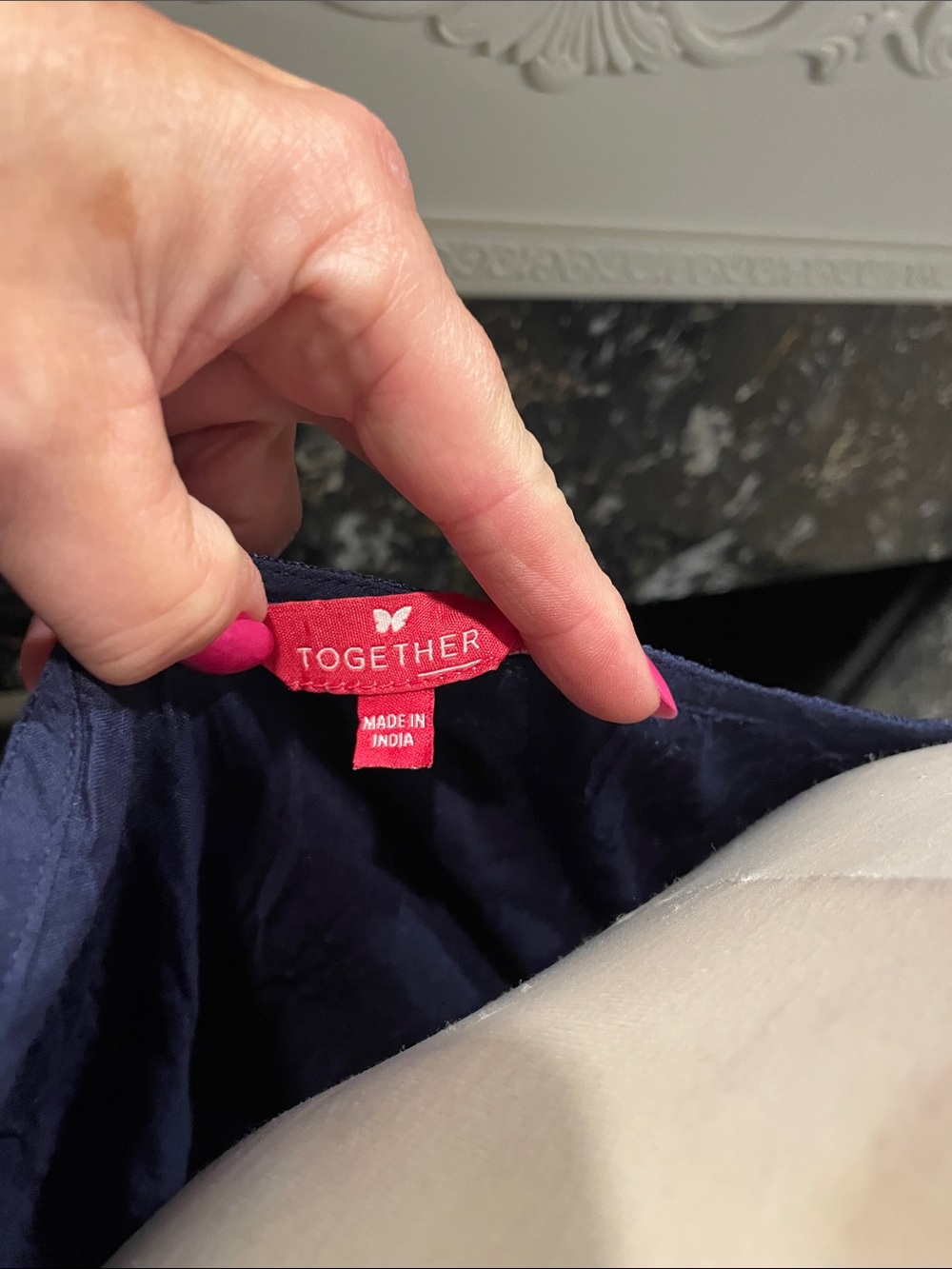 Intimates Subcategory Classification - Picture 2 of 12
